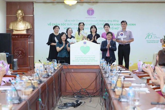 H&agrave;ng chục triệu phụ nữ đối mặt với thay đổi nội tiết tố: Cần chuẩn bị g&igrave; cho 30-40 năm sau m&atilde;n kinh? - Ảnh 3.
