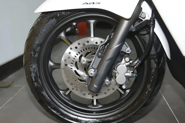 Gi&aacute; cả xe ga 150cc Wuyang - Honda NWF150 năm 2026: Sự lựa chọn phong c&aacute;ch retro - Ảnh 5.