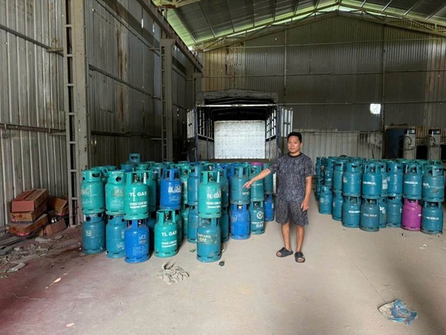 Triệt ph&aacute; đường d&acirc;y gas giả tại H&agrave; Nội năm 2026: Vụ việc chấn động người ti&ecirc;u d&ugrave;ng - Ảnh 2.