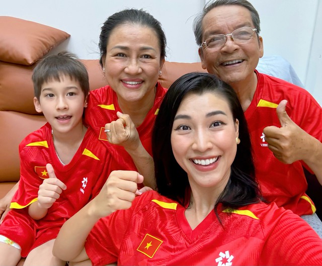 &Aacute; hậu Ho&agrave;ng Oanh ở tuổi 36 - Ảnh 8.