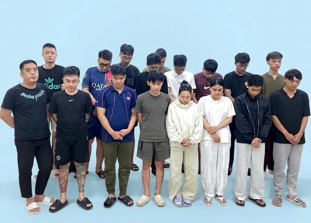 Hải Phòng: Khởi tố, bắt tạm giam 28 đối tượng trong đường dây đánh bạc, rửa tiền hàng nghìn tỷ đồng - Ảnh 2.