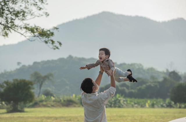 3 kiểu giáo dục 'tự do' nhiều cha mẹ phản đối, nhưng chuyên gia lại đánh giá rất cao - Ảnh 2.