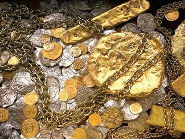 90 tấn v&agrave;ng, 237 tấn bạc v&agrave; ngọc lục bảo trị gi&aacute; hơn 400 ngh&igrave;n tỷ đồng t&igrave;m thấy ở s&acirc;u dưới đ&aacute;y biển thuộc về ai? - Ảnh 1.