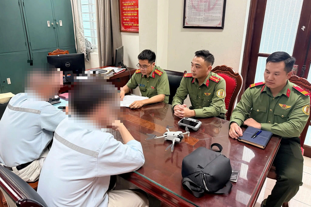 H&agrave; Nội: Triệu tập chủ nh&acirc;n thiết bị bay kh&ocirc;ng người l&aacute;i hoạt động tr&aacute;i ph&eacute;p gần s&acirc;n bay Nội B&agrave;i - Ảnh 1.