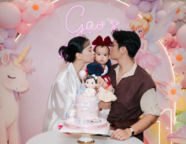 Ng&ocirc; Thanh V&acirc;n ca ngợi Huy Trần l&agrave; &ocirc;ng bố tuyệt vời nhất thế gian - Ảnh 3.
