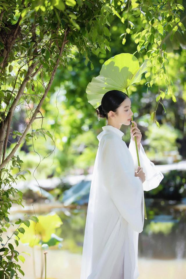 Con g&aacute;i Hoa hậu Ngọc Diễm 16 tuổi cao 1m72, nhan sắc thừa hưởng từ mẹ - Ảnh 6.