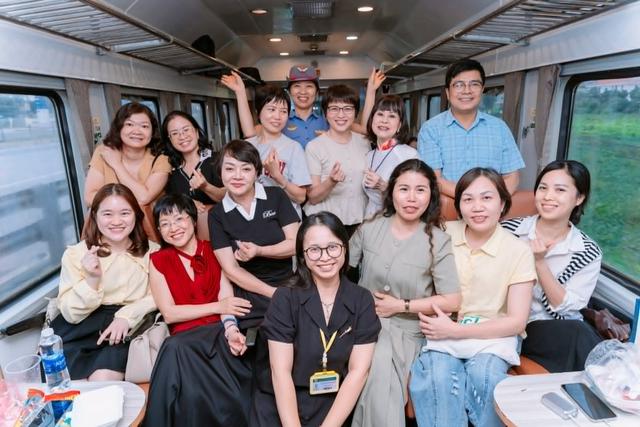 'Kh&uacute;c ca Blouse trắng': H&agrave;nh tr&igrave;nh chữa l&agrave;nh từ tr&aacute;i tim tại bệnh viện Bạch Mai cơ sở Ninh B&igrave;nh - Ảnh 6.