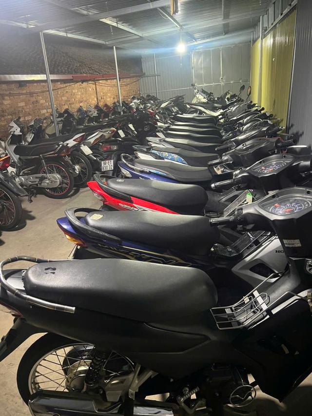 C&ocirc;ng an th&ocirc;ng b&aacute;o t&igrave;m bị hại li&ecirc;n quan đến Trần Văn B&igrave;nh, Nguyễn Hữu Trường lừa đảo thu&ecirc; &ocirc; t&ocirc; tự l&aacute;i v&agrave; cho vay l&atilde;i nặng - Ảnh 3.