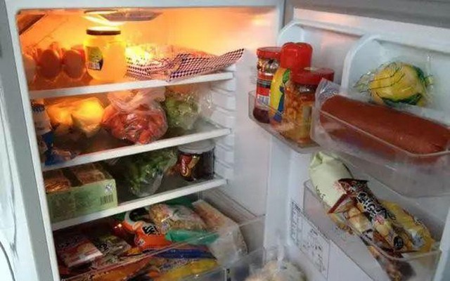 5 món trữ lâu trong tủ lạnh dễ sinh độc tố, hại nội tạng - Ảnh 1.
