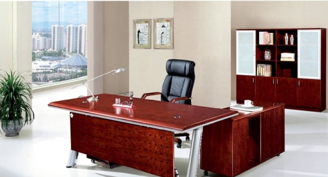 Người mệnh Hỏa n&ecirc;n sử dụng trang sức n&agrave;y để k&iacute;ch vận may v&agrave; vị tr&iacute; đặt b&agrave;n l&agrave;m việc để kh&ocirc;ng ảnh hưởng tới đường quan lộ - Ảnh 3.