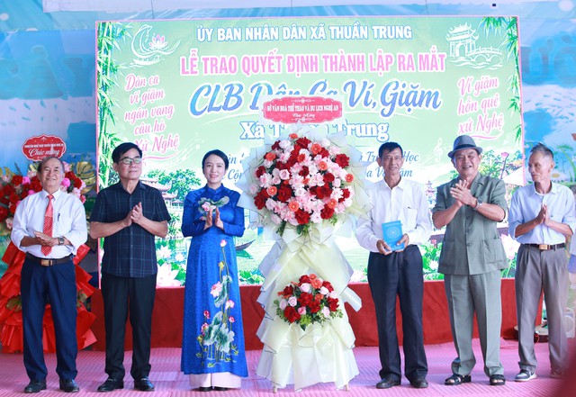 CLB dân ca Ví Giặm Nghệ Tĩnh ra mắt , gìn giữ di sản văn hóa quê hương - Ảnh 1.