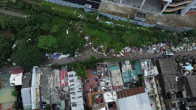 Sau gần 10 năm thi c&ocirc;ng, tuyến Phạm H&ugrave;ng - L&ecirc; Đức Thọ bắt đầu giải ph&oacute;ng mặt bằng - Ảnh 2.