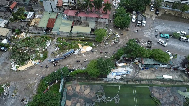 Sau gần 10 năm thi c&ocirc;ng, tuyến Phạm H&ugrave;ng - L&ecirc; Đức Thọ bắt đầu giải ph&oacute;ng mặt bằng - Ảnh 10.