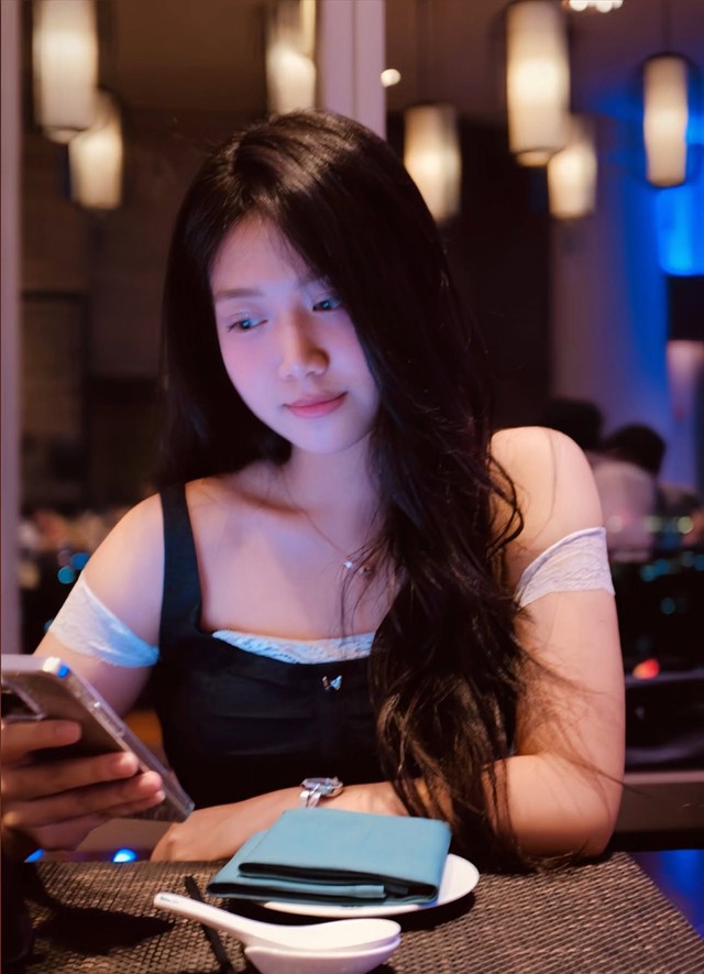 Con gái Mạnh Trường ở tuổi 17 - Ảnh 3.