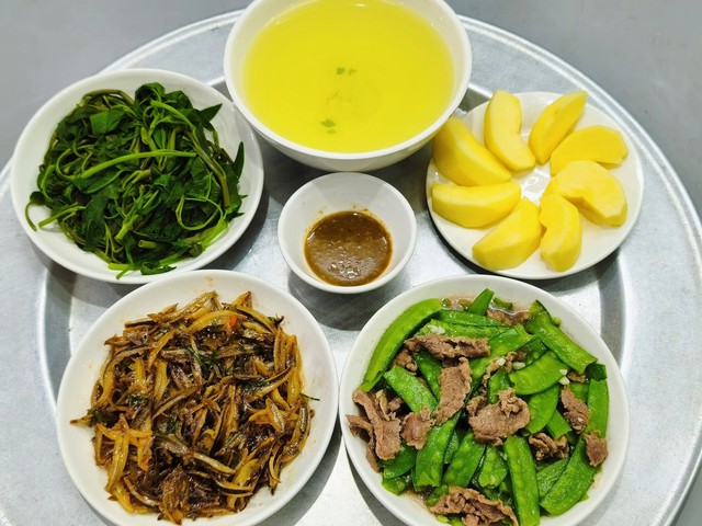 Gợi &yacute; 10 m&acirc;m cơm gia đ&igrave;nh m&ugrave;a mưa - Ảnh 4.
