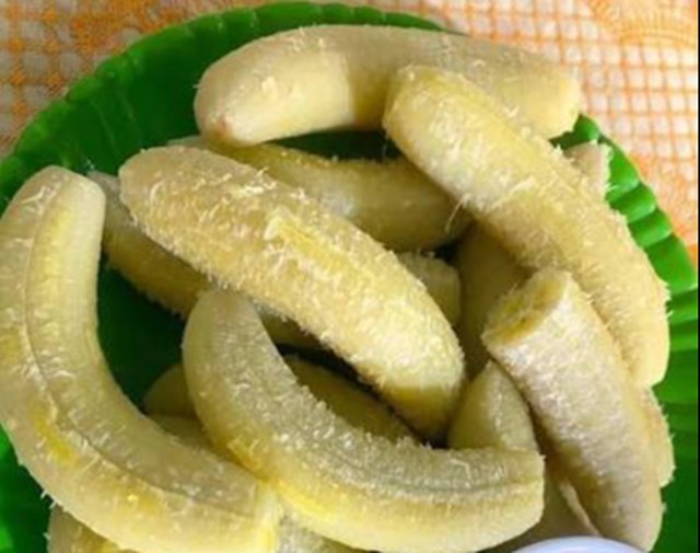 Bất ngờ công dụng của chuối xanh luộc, 5 lợi ích sức khỏe người bệnh tiểu đường nên ăn - Ảnh 1.