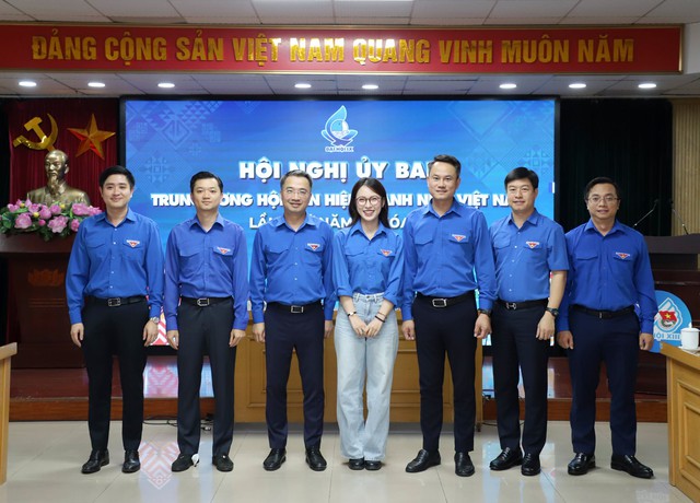 Danh t&iacute;nh nữ MC 27 tuổi của VTV với th&agrave;nh t&iacute;ch học tập đ&aacute;ng nể vừa trở th&agrave;nh Ủy vi&ecirc;n Ủy ban Trung ương Hội Li&ecirc;n hiệp Thanh ni&ecirc;n Việt Nam  - Ảnh 1.