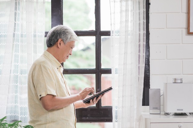 L&agrave;m 4 việc theo lời vợ dặn từ trung ni&ecirc;n, tuổi gi&agrave; mới thấy đ&oacute; l&agrave; quyết định s&aacute;ng suốt - Ảnh 1.