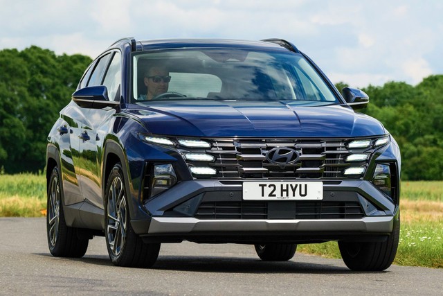 Gi&aacute; xe Hyundai giảm sốc 2026: Cơ hội v&agrave;ng cho người ti&ecirc;u d&ugrave;ng - Ảnh 3.