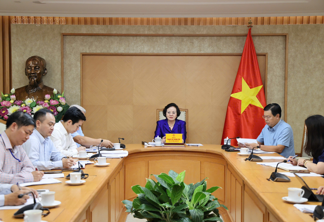 Th&ocirc;ng tin ai cũng muốn biết: Tiền lương lại sắp c&oacute; sự thay đổi v&agrave;o năm 2027? - Ảnh 1.