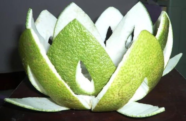 Tác dụng của vỏ bưởi đối với làm đẹp từ tóc đến giảm cân, chống lão hóa - Ảnh 2.