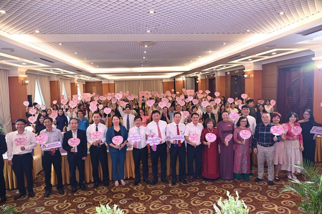 Tuần lễ L&agrave;m mẹ an to&agrave;n 2026: N&acirc;ng cao nhận thức, chủ động ph&ograve;ng ngừa, ph&aacute;t hiện sớm đ&aacute;i th&aacute;o đường thai kỳ - Ảnh 3.