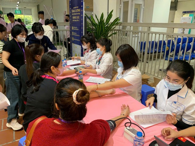 Mở rộng tầm so&aacute;t ung thư cho phụ nữ yếu thế v&agrave; d&acirc;n tộc thiểu số 2026 - Ảnh 3.