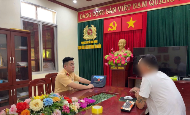 Kết đắng cho l&aacute;i xe đầu k&eacute;o vượt ẩu tr&ecirc;n quốc lộ - Ảnh 2.