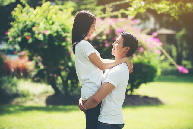 Mỗi lần chồng đến nh&agrave; mẹ vợ liền trở n&ecirc;n kh&aacute;c lạ, kh&oacute; hiểu - Ảnh 2.