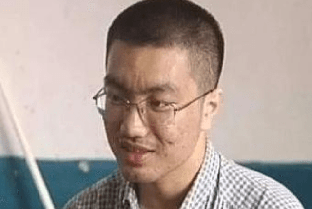 Thần đồng Vương Tư Hàm: Từ thành tích xuất sắc đến Cú trượt đại học - Ảnh 4.