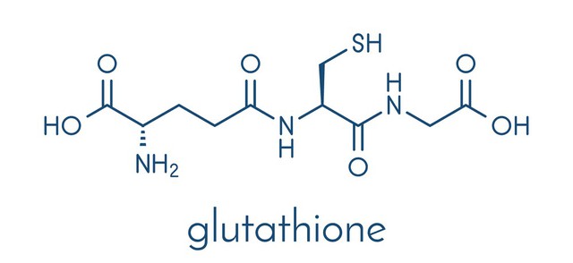 Glutathione & Vitamin C: Bộ đ&ocirc;i hỗ trợ chống oxy h&oacute;a trong routine l&agrave;m đẹp - Ảnh 1.