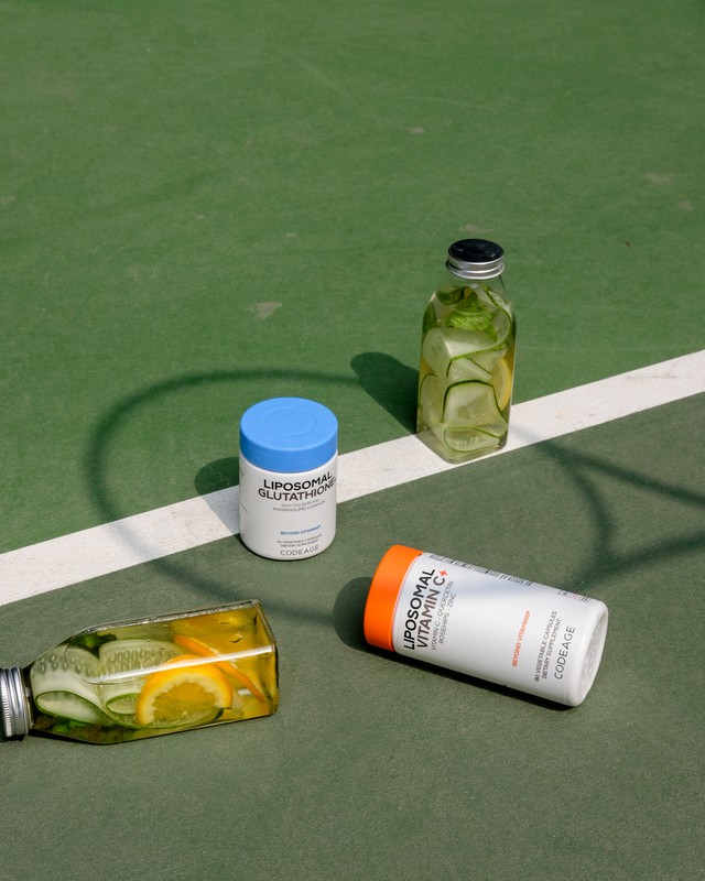 Glutathione & Vitamin C: Bộ đ&ocirc;i hỗ trợ chống oxy h&oacute;a trong routine l&agrave;m đẹp - Ảnh 3.
