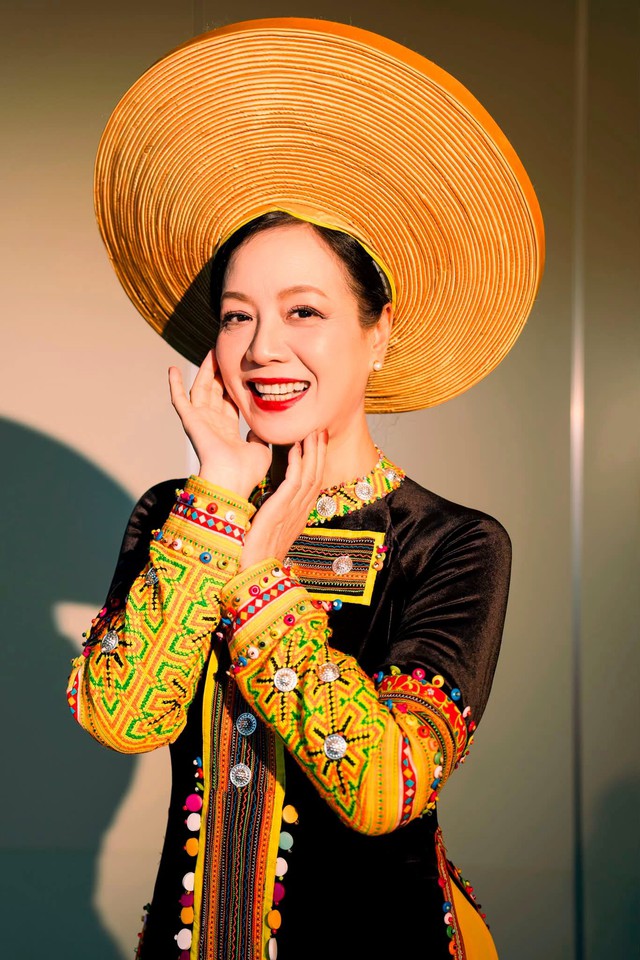 NSƯT Chiều Xu&acirc;n ở tuổi hưu vẫn miệt m&agrave;i l&agrave;m nghề, hạnh ph&uacute;c khi được đi diễn - Ảnh 4.