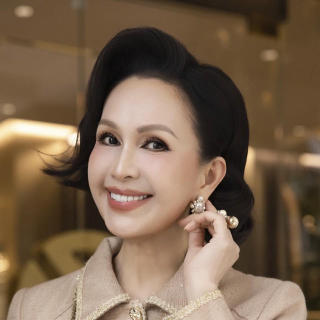 Diễm My 6X ở tuổi trung niên - Ảnh 6.