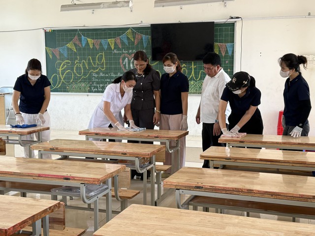 H&agrave; Nội triển khai biện ph&aacute;p ph&ograve;ng dịch bệnh cho học sinh trước khai giảng 2026 - Ảnh 2.