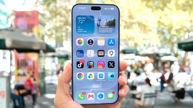iPhone 17 Pro rớt giá mạnh, liệu có giữ chân người định mua iPhone 18 Pro? - Ảnh 1.