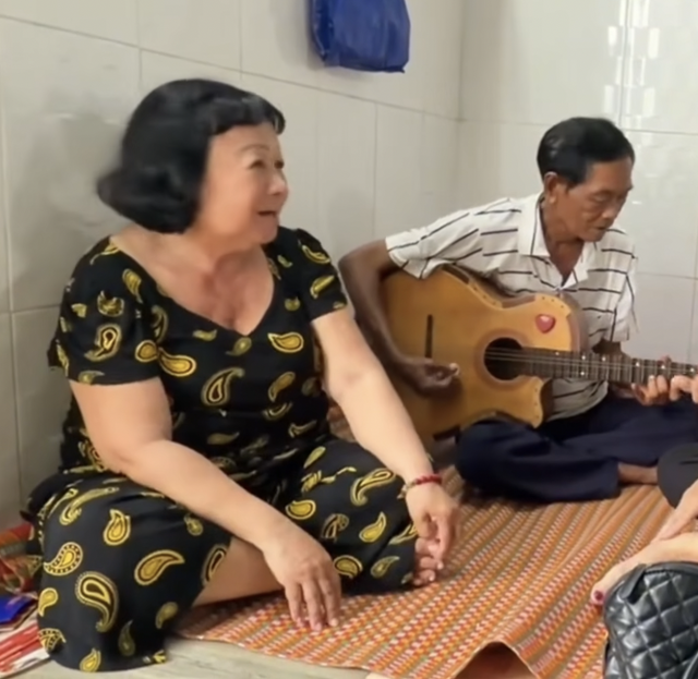 Kh&ocirc;ng lương hưu, nghệ sĩ cải lương Thanh Thanh Huệ 70 tuổi chật vật b&aacute;n v&eacute; số nu&ocirc;i gia đ&igrave;nh bệnh tật - Ảnh 3.