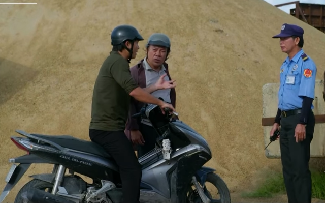 Chơn đưa Th&agrave;nh đi t&igrave;m bằng chứng 'c&aacute;t tặc' - Ảnh 1.