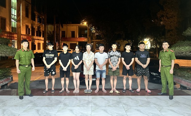Tin s&aacute;ng 9/9: L&atilde;nh đạo x&atilde; n&oacute;i g&igrave; về suất ăn b&aacute;n tr&uacute; 40.000 đồng k&eacute;m chất lượng tại trường tiểu học ở H&agrave; Nội? Khởi tố 7 đối tượng giả danh shipper lừa đảo gần 400 triệu đồng - Ảnh 4.
