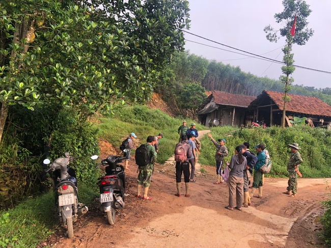 Phát hiện bộ xương trong rừng nghi của người đàn ông mất tích 2 tháng trước- Ảnh 1. Phát hiện bộ xương trong rừng nghi của người đàn ông mất tích 2 tháng trước- Ảnh 1.