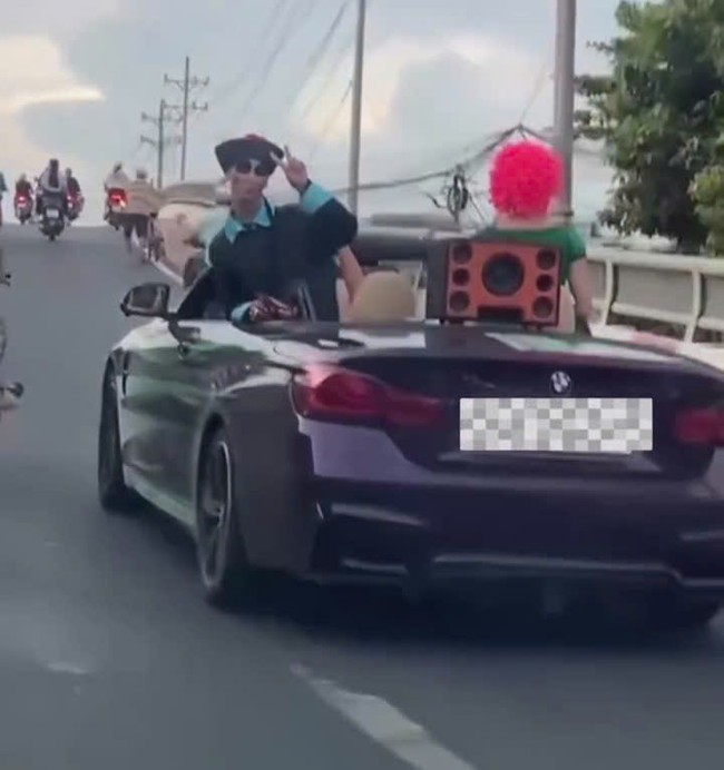 Vụ giả 'cương thi' đi đường g&acirc;y x&ocirc;n xao mạng x&atilde; hội ở An Giang, 3 người bị xử phạt - Ảnh 1.