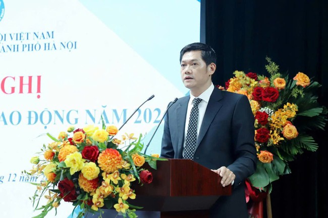 Giảm g&aacute;nh nặng chi ph&iacute; kh&aacute;m chữa bệnh, người d&acirc;n đến gần hơn với cuộc sống an l&agrave;nh, đ&aacute;ng mơ ước - Ảnh 2.