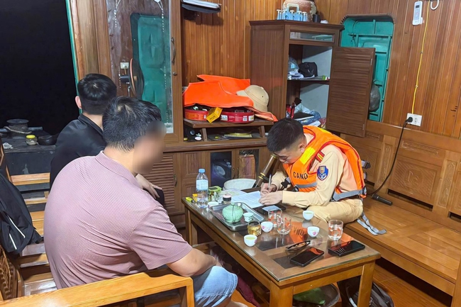 Ph&aacute;t hiện 2 bến thủy nội địa hoạt động kh&ocirc;ng ph&eacute;p ở H&agrave; Nội - Ảnh 2.
