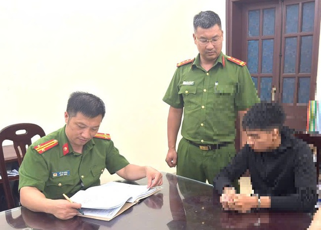 Ninh B&igrave;nh: Mẹ bị khởi tố v&igrave; giao xe cho con chưa đủ tuổi g&acirc;y tai nạn - Ảnh 1.