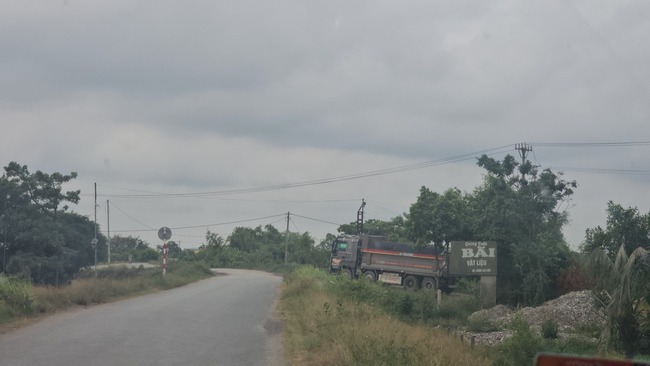 Hưng Y&ecirc;n: Từ Minh Thọ đến Vũ Thư, lộ bến b&atilde;i quy m&ocirc; lớn của DN Quang Tuấn - Ảnh 2.