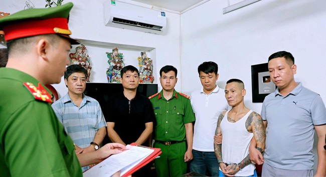 Bắt &ldquo;Tế đi&ecirc;n - Nam Định&rdquo; sau những livestream g&acirc;y bức x&uacute;c tr&ecirc;n mạng x&atilde; hội - Ảnh 1.