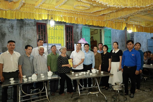 Nam sinh bị lũ cuốn ở H&agrave; Nội: Chuyến về qu&ecirc; cuối c&ugrave;ng của ch&agrave;ng t&acirc;n sinh vi&ecirc;n - Ảnh 2.