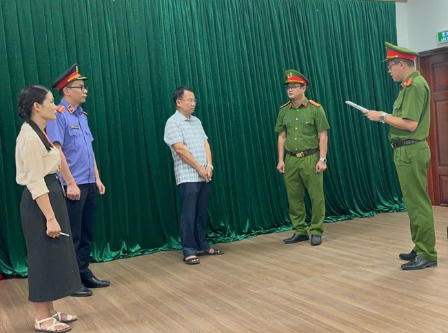 Bắc Ninh: Khởi tố th&ecirc;m 2 bị can li&ecirc;n quan vụ b&aacute;n đất tại dự &aacute;n kh&ocirc;ng c&oacute; thật - Ảnh 1.