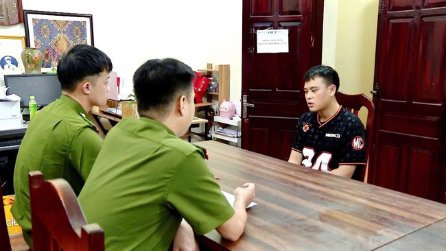 Bắt nh&oacute;m giả danh shipper, dựng kịch bản 3 tuyến lừa tiền kh&aacute;ch h&agrave;ng ở Lạng Sơn - Ảnh 2.