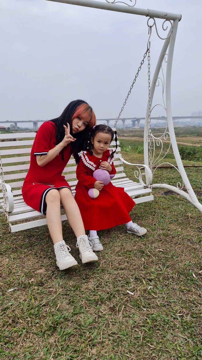 Con gái út nhà NSƯT Nguyệt Hằng - Anh Tuấn: Tròn 8 tuổi vừa đáng yêu, vừa lanh lợi - Ảnh 3.